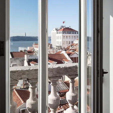 Palacio Camoes - Serviced * Lisbon