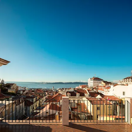 Palacio Camoes - Serviced