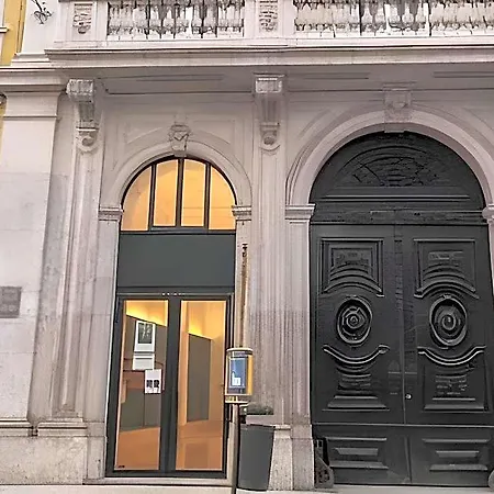 Apartamento Lsa Palácio Camões By Numa *