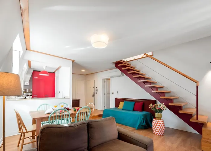 Palacio Camoes - Serviced Apartament