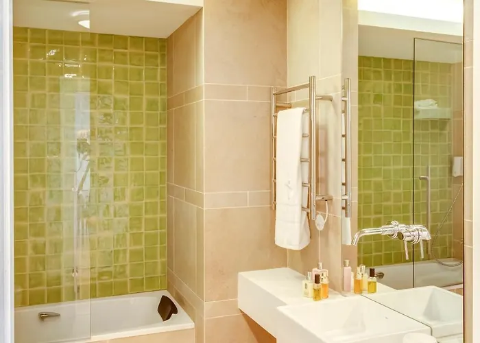 Palacio Camoes - Serviced Apartament