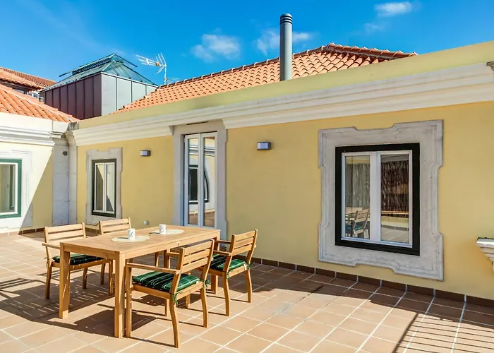 Palacio Camoes - Serviced Apartament *